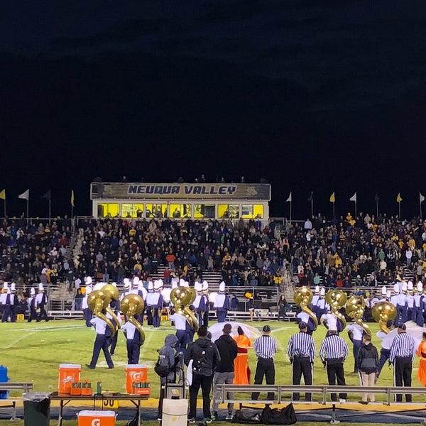 Neuqua Valley High School High School