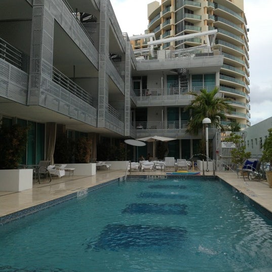 รูปภาพถ่ายที่ Z Ocean Hotel โดย Dado D. เมื่อ 11/14/2012