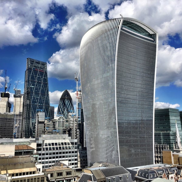 Photo taken at 20 Fenchurch Street by Lee N. on 8/17/2017