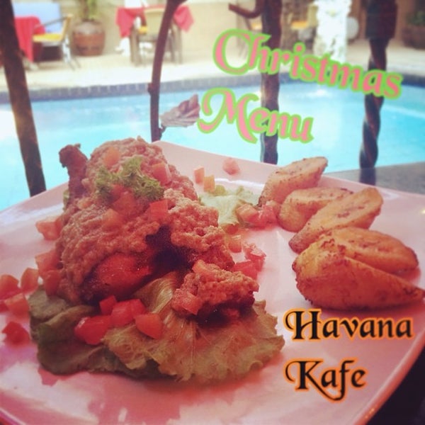 รูปภาพถ่ายที่ Havana Kafé โดย Kuliner M. เมื่อ 12/23/2013