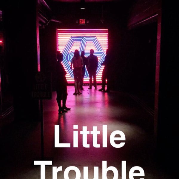 Foto tirada no(a) Little Trouble por Dean M. em 9/25/2016