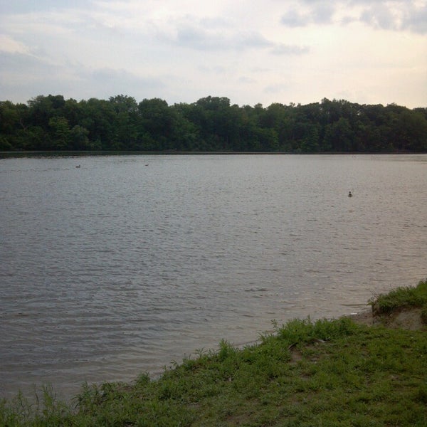 Newburgh Lake Livonia, MI