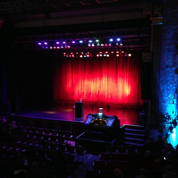 Foto tomada en Arcada Theatre  por Glen S. el 4/16/2013