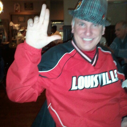 Photo taken at Dundee Tavern by Carl H. on 1/2/2013