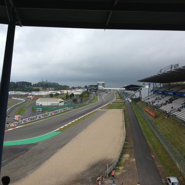 Mercedes Tribune Nurburg Rheinland Pfalz