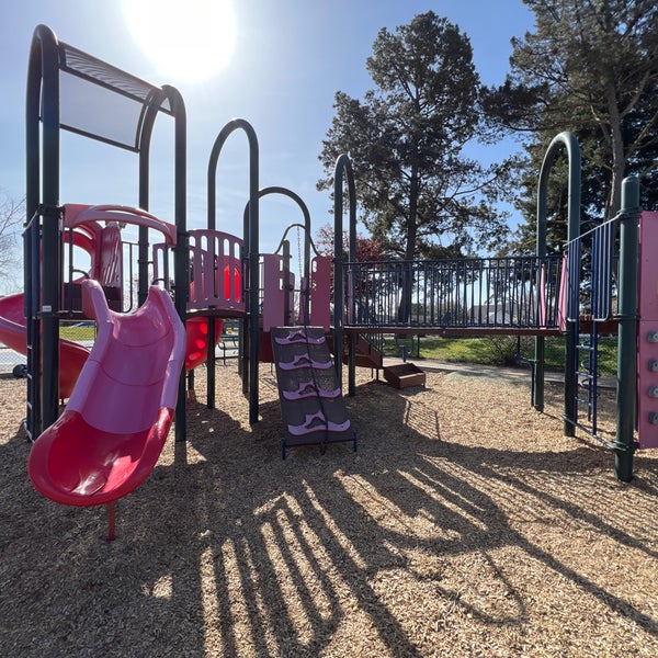 Leydecker Park Bay Farm Island Alameda, CA