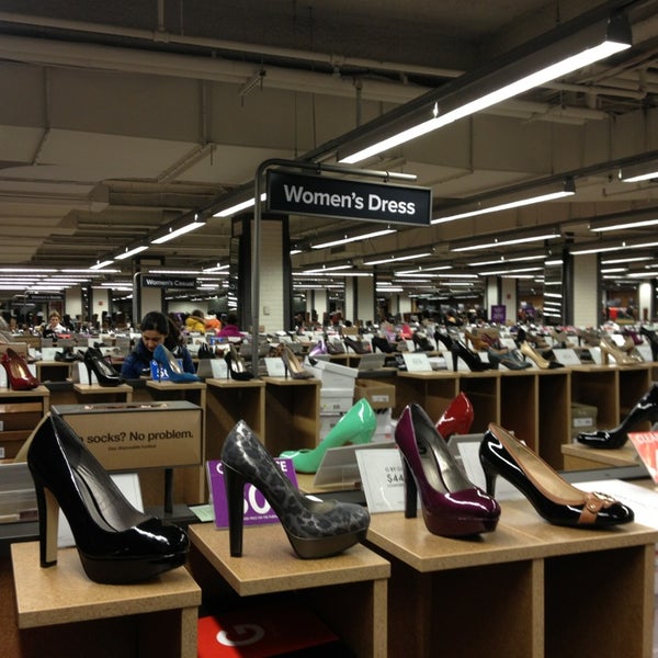 Fotos en DSW Designer Shoe Warehouse - Greenwich Village - Nueva York, NY