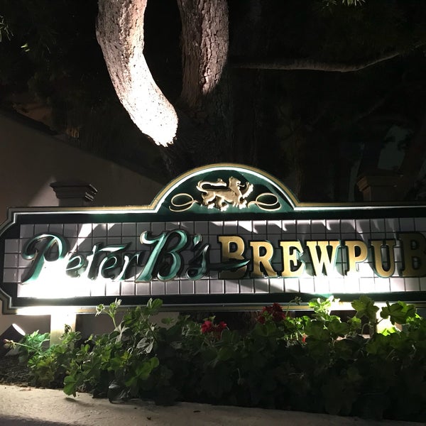 Photo taken at Peter B&#39;s Brewpub by Olly on 3/27/2018