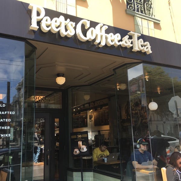 5/11/2016 tarihinde Jen T.ziyaretçi tarafından Peet&#39;s Coffee &amp; Tea'de çekilen fotoğraf