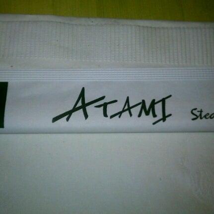 11/13/2012 tarihinde Jose T.ziyaretçi tarafından Atami Steak &amp; Sushi'de çekilen fotoğraf
