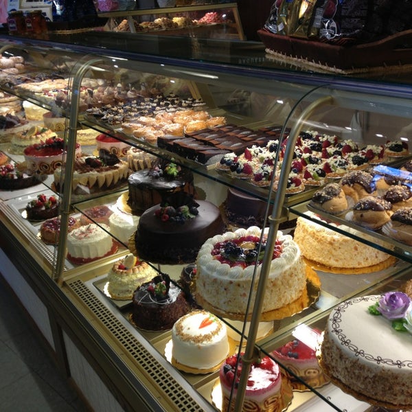 St. Phillips Bakery Maple, ON'da fotoğraflar