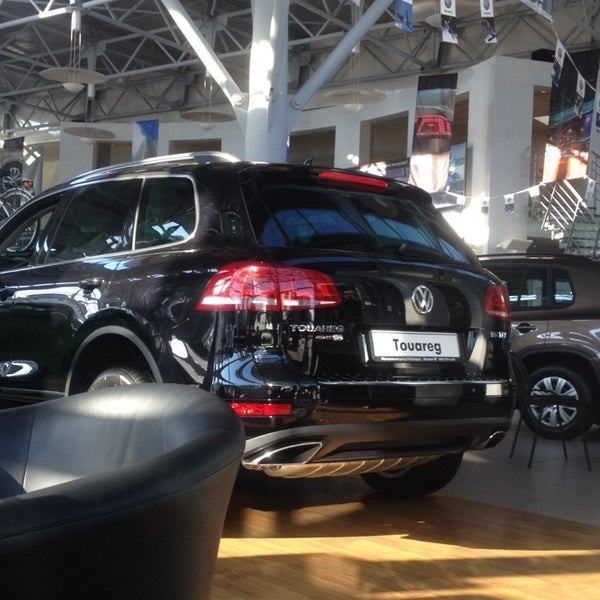 Das Foto wurde bei Volkswagen Атлант-М von Dashakro am 4/12/2014 aufgenommen