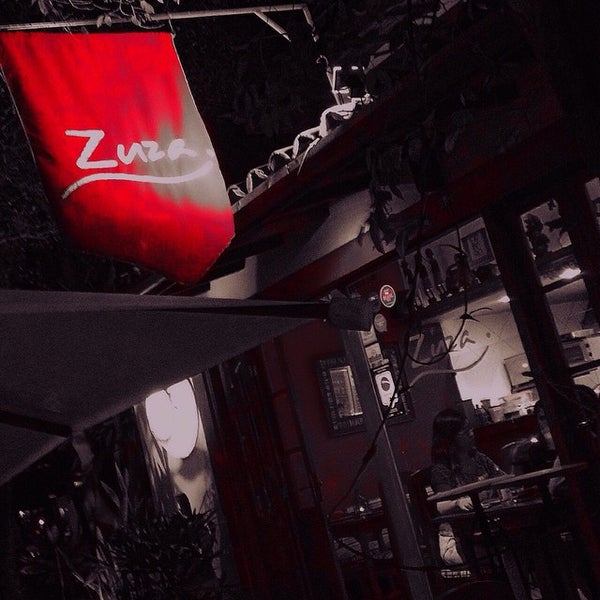 รูปภาพถ่ายที่ Zuza Restaurante โดย Christopher Zuza C. เมื่อ 4/26/2015