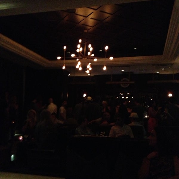 4/19/2013にGayle S.がThe Regent Cocktail Clubで撮った写真