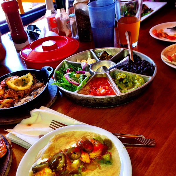 Café Mambo - Café in Paia