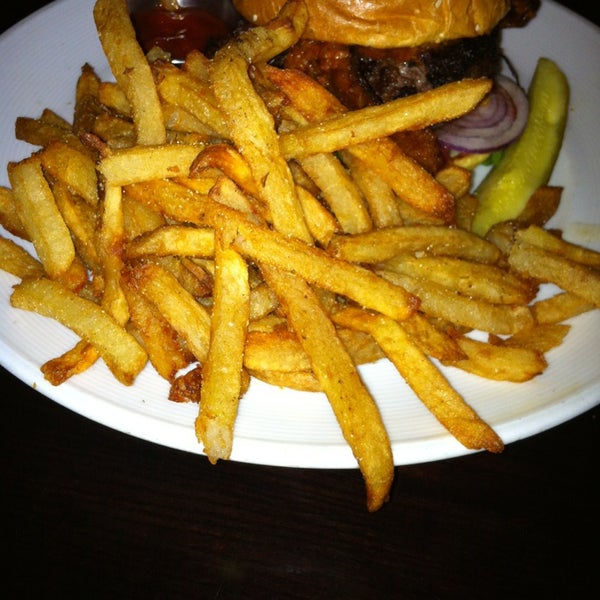 Tavern burger is alway a classic and very tasty!