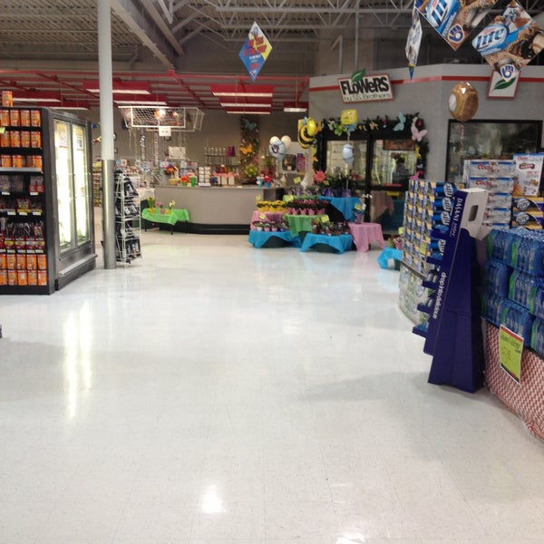 Sentry Foods Grocery Store in Port Washington