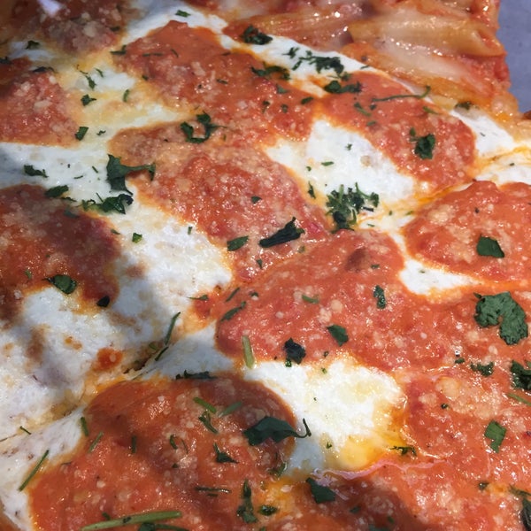 La Bella Pizza Express Bath Beach Brooklyn, NY