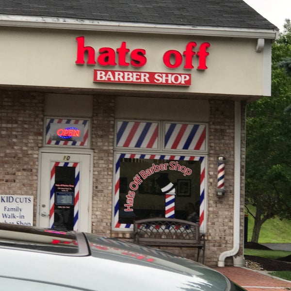 Fotos en Hat's Off Barber Shop Northborough, MA