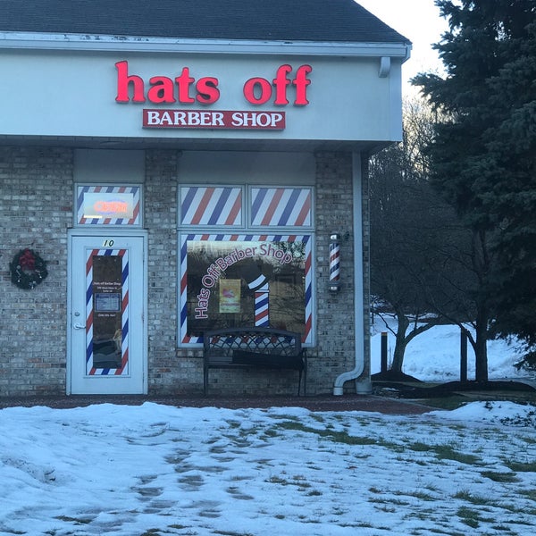 Fotos en Hat's Off Barber Shop Northborough, MA