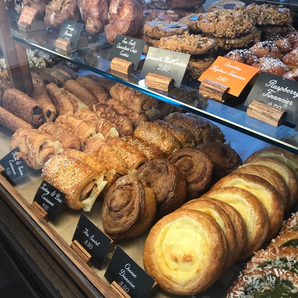 Foto scattata a La Boulangerie de San Francisco da Linda Y. il 5/13/2017