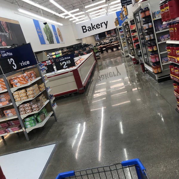 Walmart Supercenter Le Mars, IA