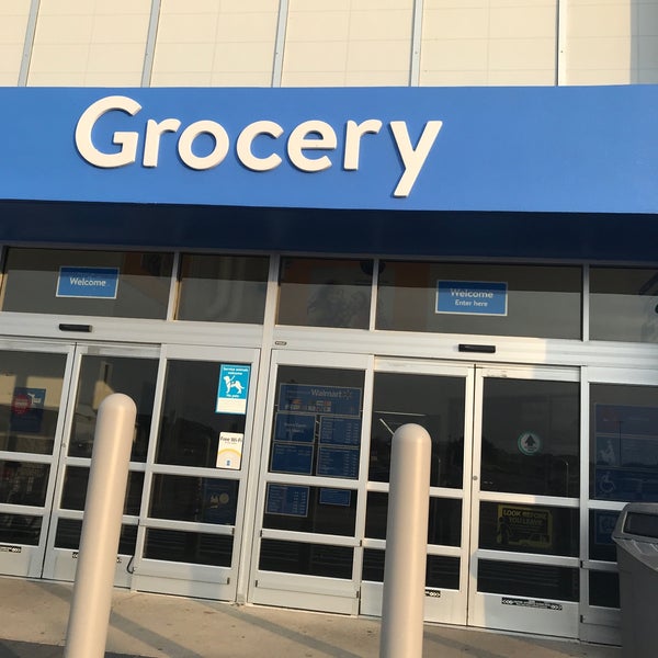 Walmart Supercenter Le Mars, IA