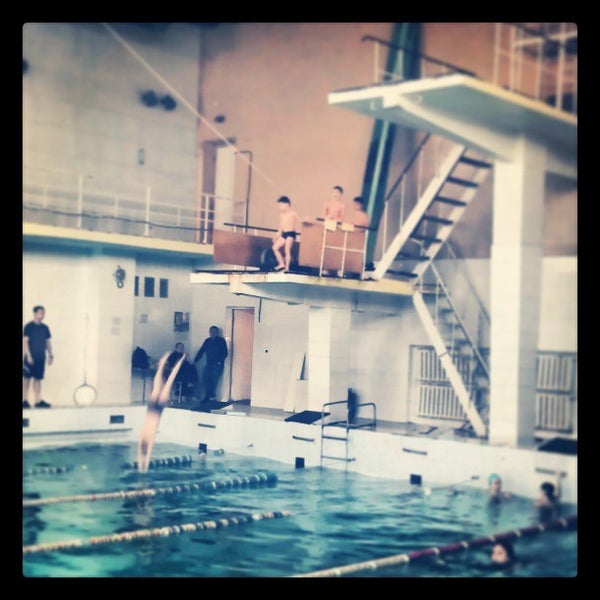 Бассейн медицина. Медакадемия бассейн. Бассейн медуза красгму красноярска. Бассейн воронежский вгу внутри. Вгафк бассейн.