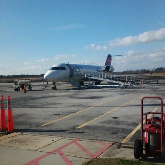 Photos at Albert J. Ellis Airport (OAJ) Richlands, NC