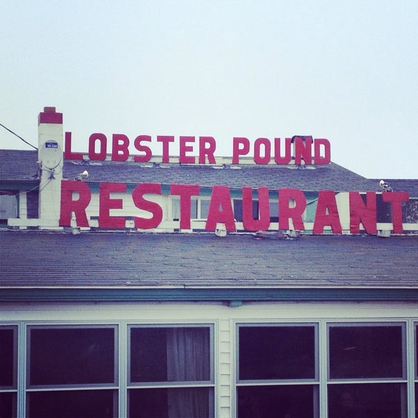 Photo taken at Lobster Pound Restaurant by Mindy J. on 9/2/2013