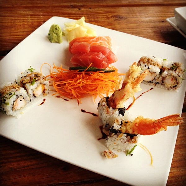 Pier One Restaurant Freeport'da Deniz Ürünleri Restoranı