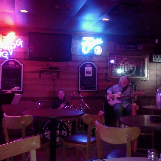 Crazy Horse Saloon And Restaurant 10 tips from 292 visitors