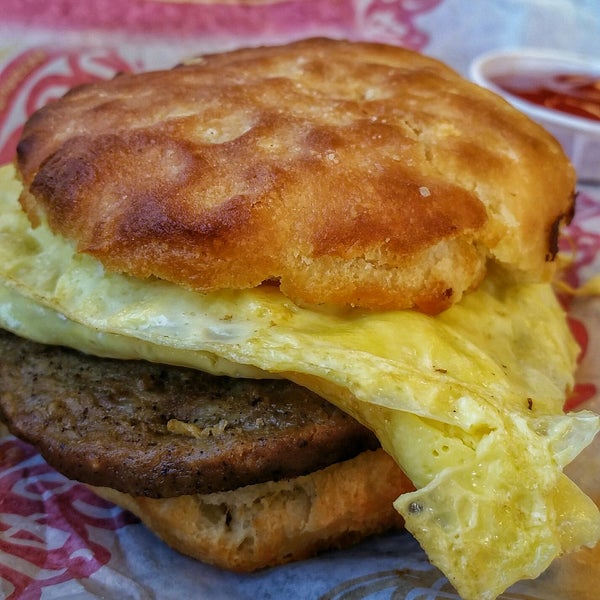 Carl's Jr. Kearny Mesa 4 tips from 393 visitors