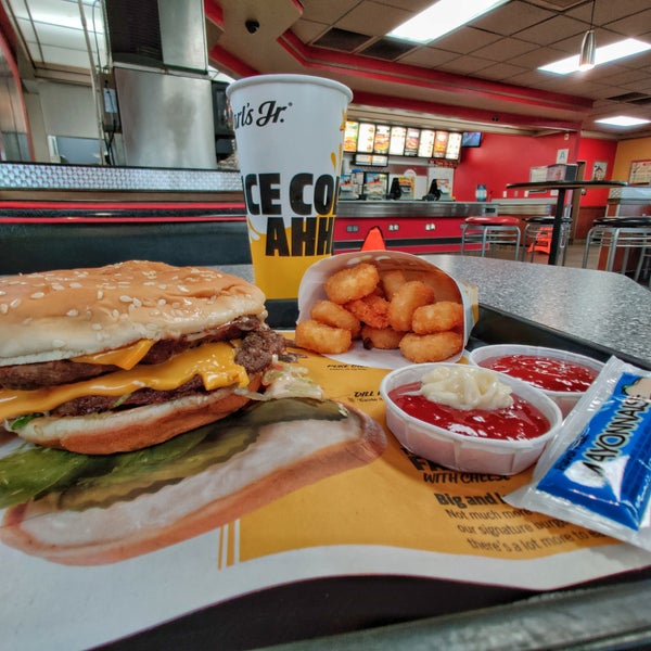 Carl's Jr. Kearny Mesa 4 tips from 393 visitors