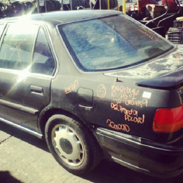 Pick n Pull Oakland'da Oto Servisi'da fotoğraflar