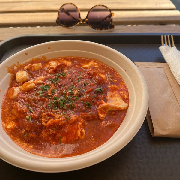 Hummus Bar Falafel Restaurant in Lipótváros