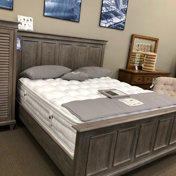 mancini's sleepworld near me
