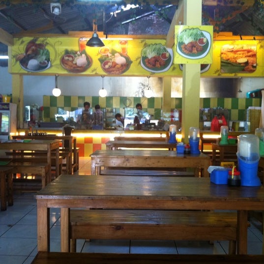 Ayam Kremes Kraton (AKK) Tebet 50 tips from 2780 visitors