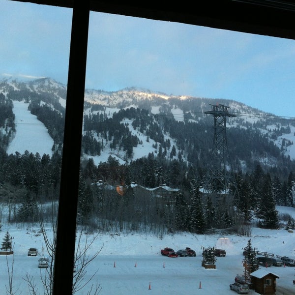 รูปภาพถ่ายที่ Teton Mountain Lodge &amp; Spa โดย Eliza S. เมื่อ 12/31/2012