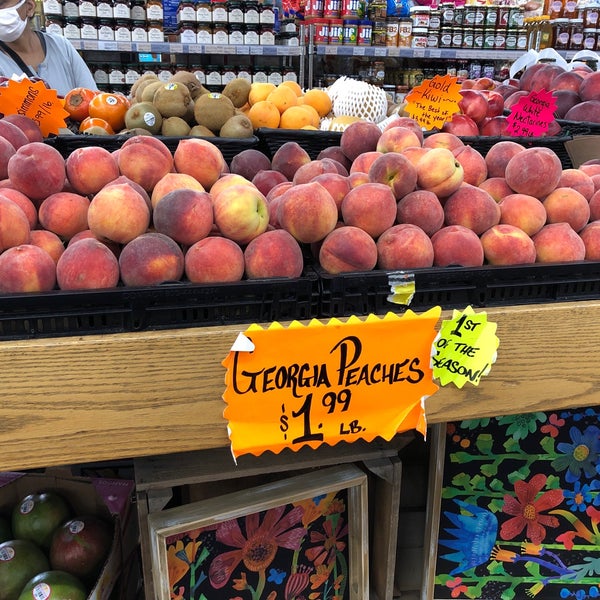 Paul's Fruit Market East Louisville 6 tavsiye'da fotoğraflar