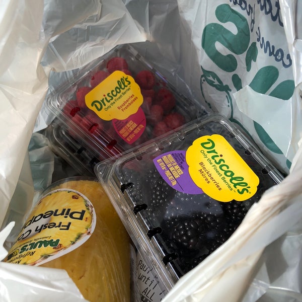 Paul's Fruit Market East Louisville 6 tavsiye'da fotoğraflar