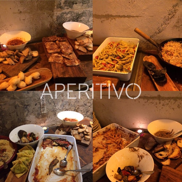 รูปภาพถ่ายที่ Tamerò - Pasta Bar โดย Tine C. เมื่อ 2/9/2016