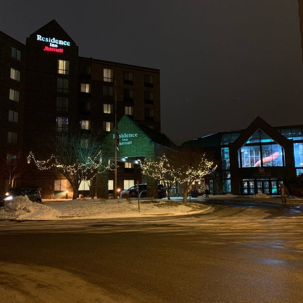 Photo taken at Residence Inn by Marriott Minneapolis Edina by v J. on 12/4/2018