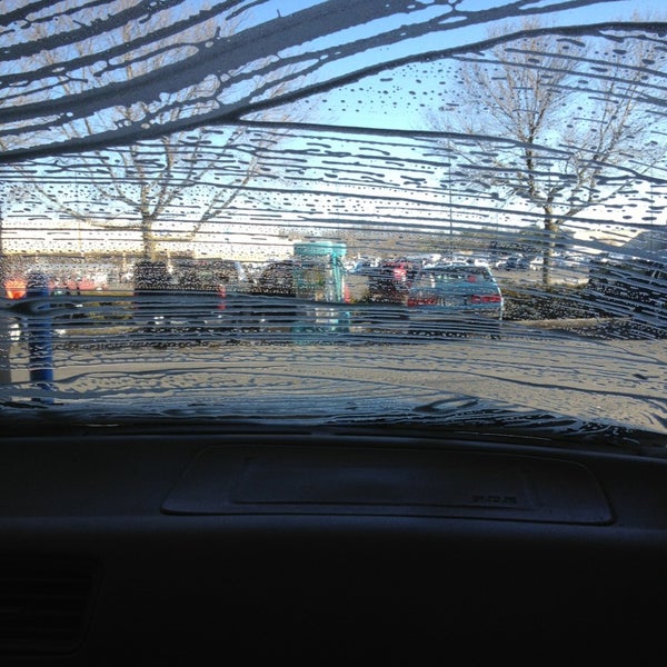 Raging Waters Autowash Northeast Philadelphia 810 Franklin Mills Cir