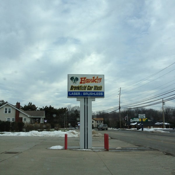 Hanks Car Wash Brookfield Car Wash and Detail in Brookfield