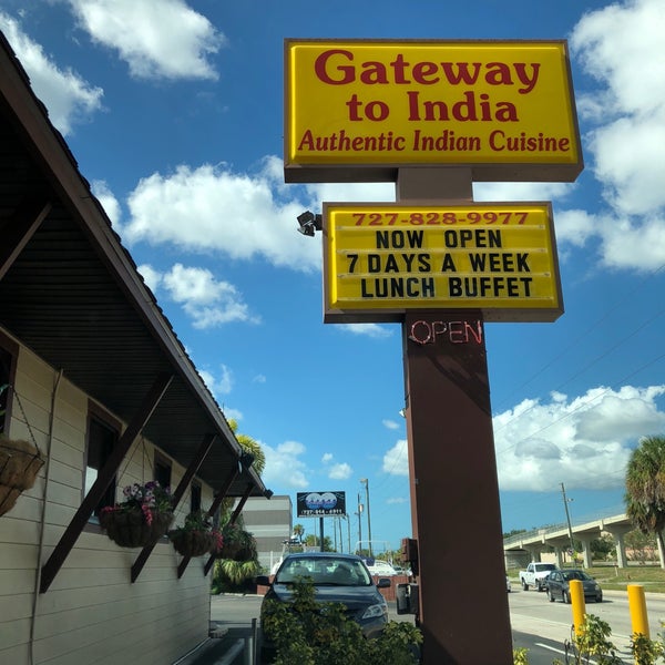 10/19/2017にMabura G.がGateway To India Authentic Indian Restaurantで撮った写真