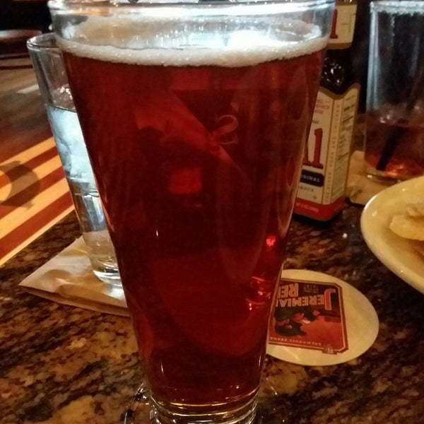 Photo taken at BJ&#39;s Restaurant &amp; Brewhouse by Jim M. on 9/20/2018