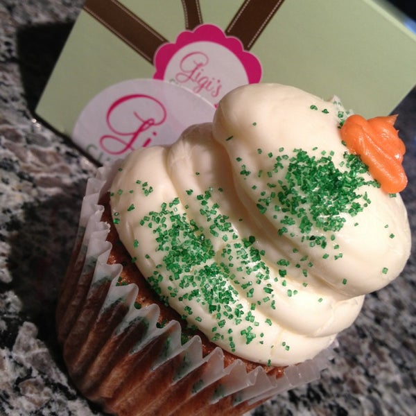 รูปภาพถ่ายที่ Gigi&#39;s Cupcakes โดย ✌ ❤. เมื่อ 3/29/2013