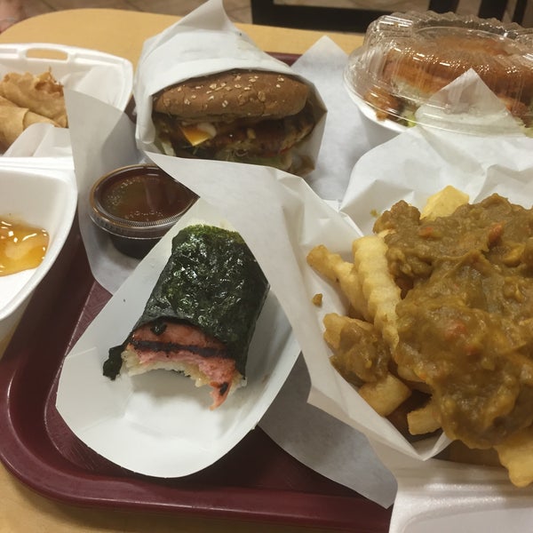 Photo taken at B-Man&#39;s Teriyaki &amp; Burgers by Jeffrey K. on 9/28/2015