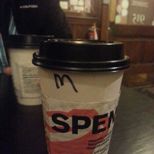 รูปภาพถ่ายที่ Spencer&#39;s Coffee โดย Arhant P. เมื่อ 12/19/2012